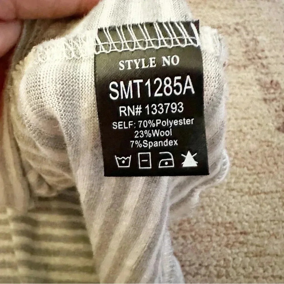 POL• Gray and White Stripped Wool Blend Tank Top Size Small - Picture 8 of 9